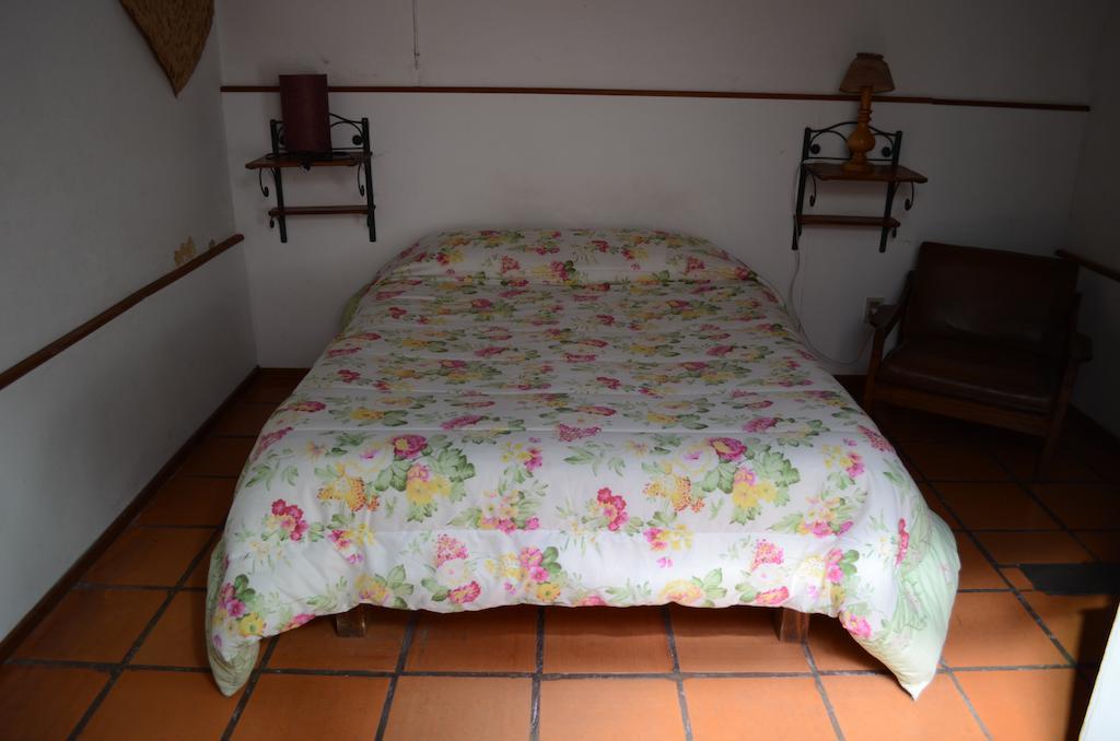 Hostel El Espanol Колонія-дель-Сакраменто Екстер'єр фото